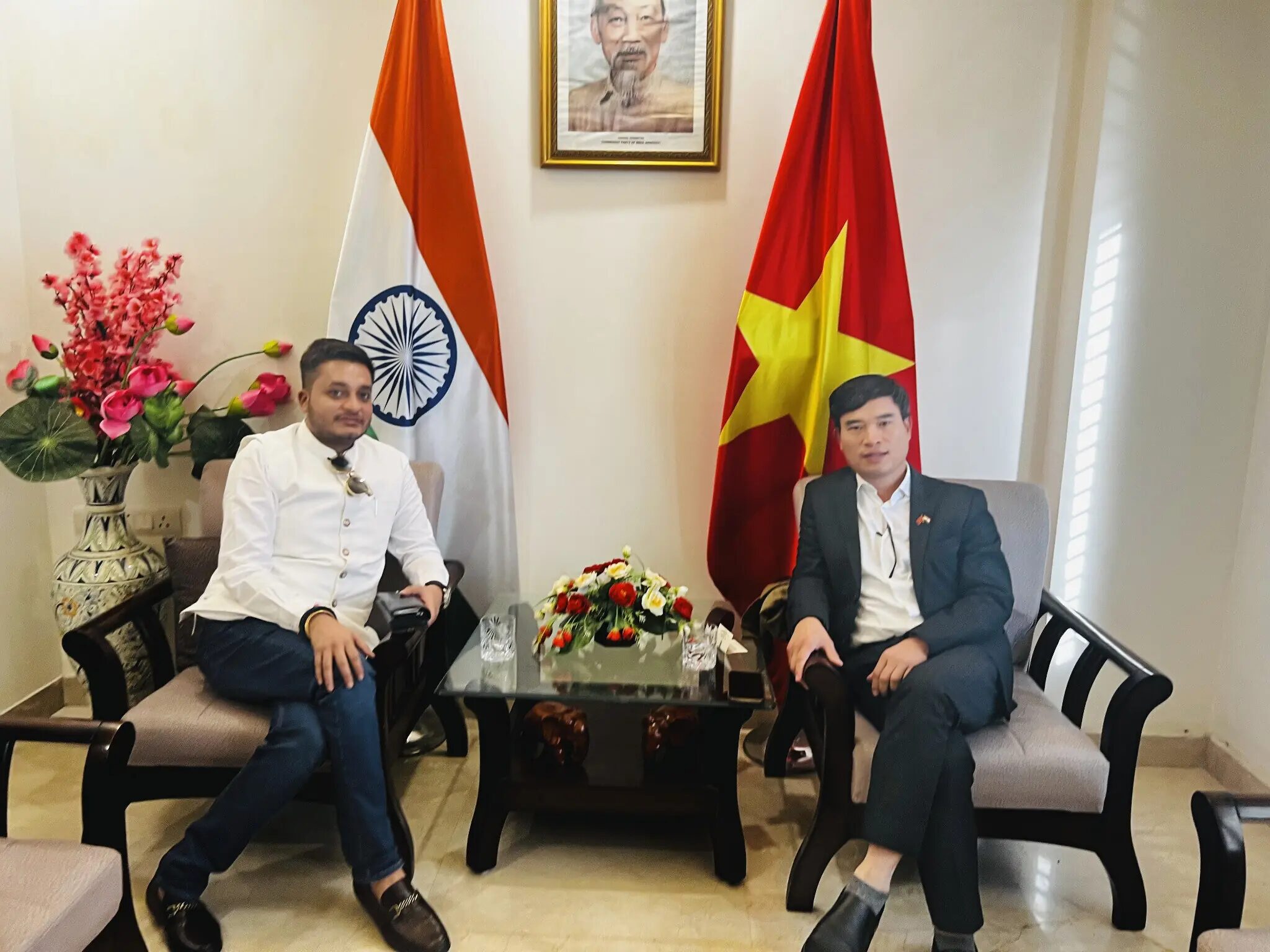 Nitish Jindal with Mr Bui Trung Thuong