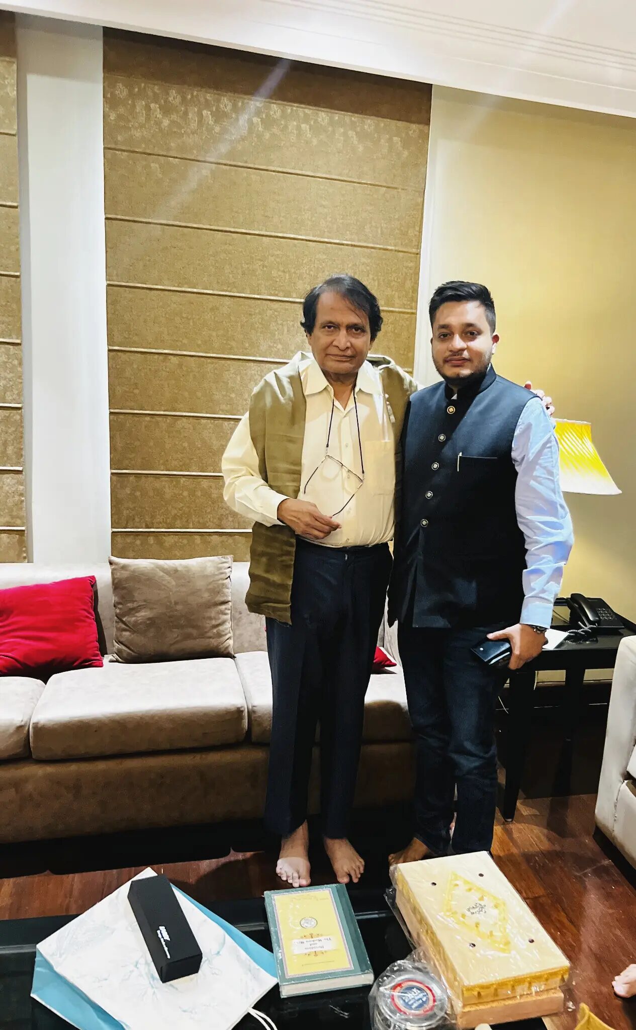 Nitish Jindal with former Union Minister Shri Suresh Prabhu